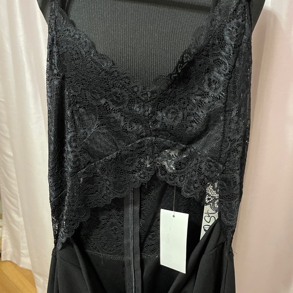 Black lace midriff slip dress - Picture 5 of 8